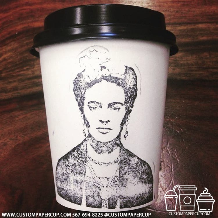 women portrait old fashion coffee cup